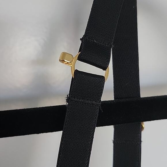 Lively Lace No Wire Push Up Bra, Jet Black, 36DDD - Picture 7 of 8